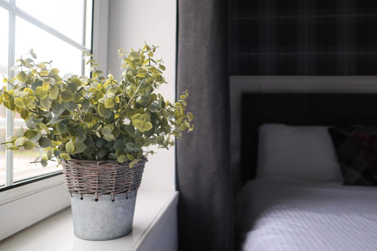 Harbourside 3* Irvine (North Ayrshire)